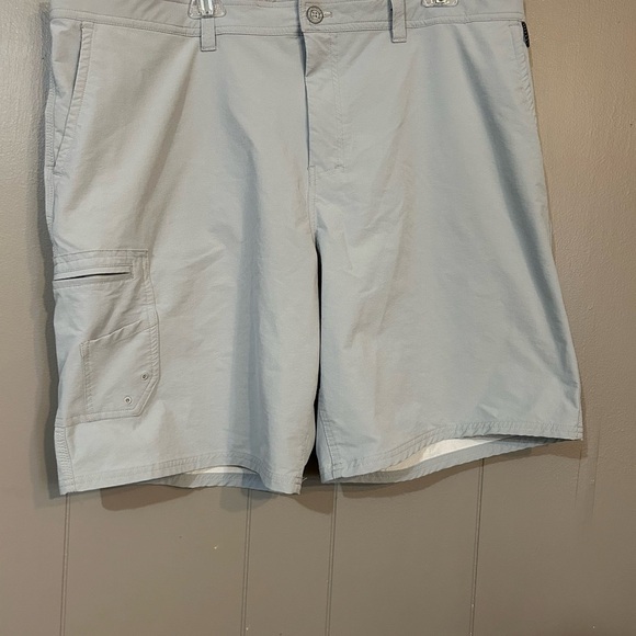 Realtree Other - RealTree Fishing men’s shorts XL